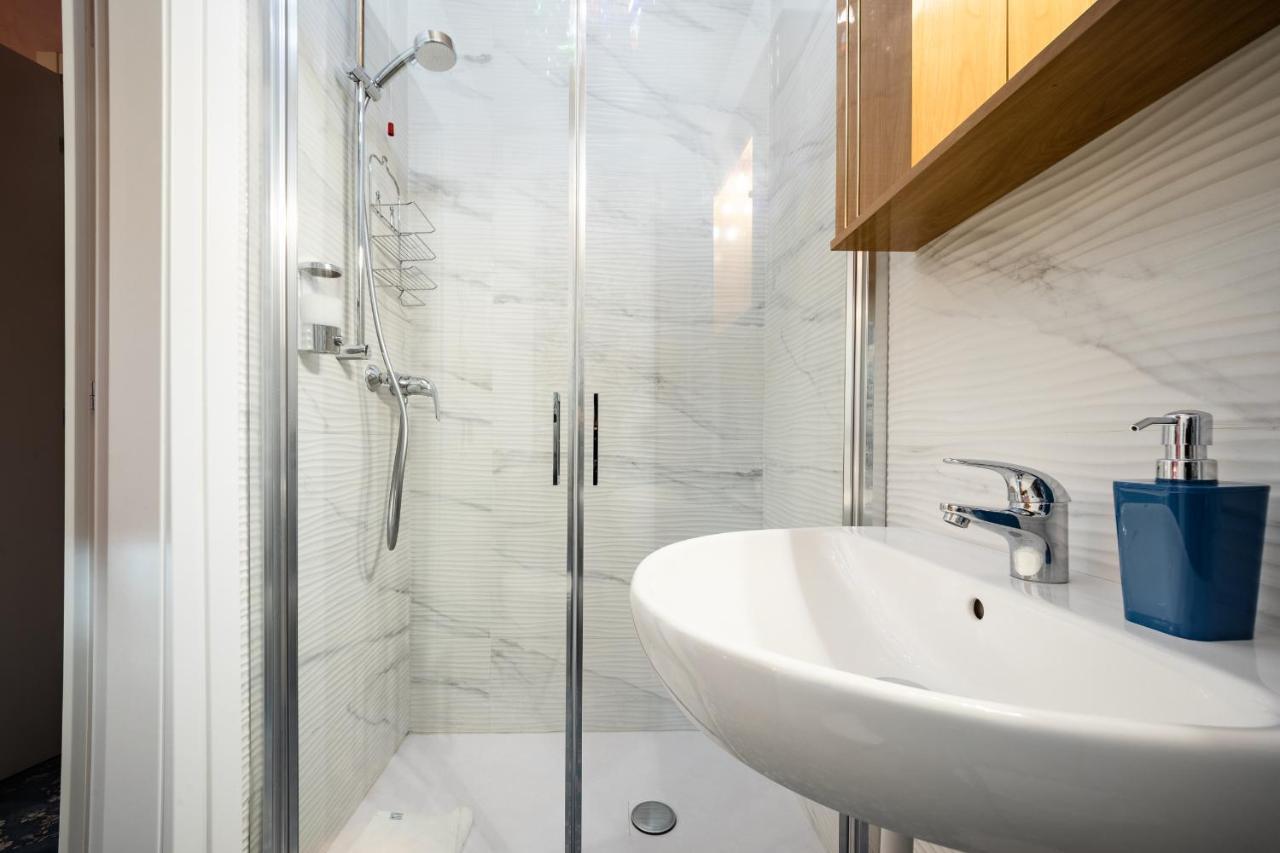 Le Stanze Di Villa Angelina - Pet Friendly เวโรนา ภายนอก รูปภาพ